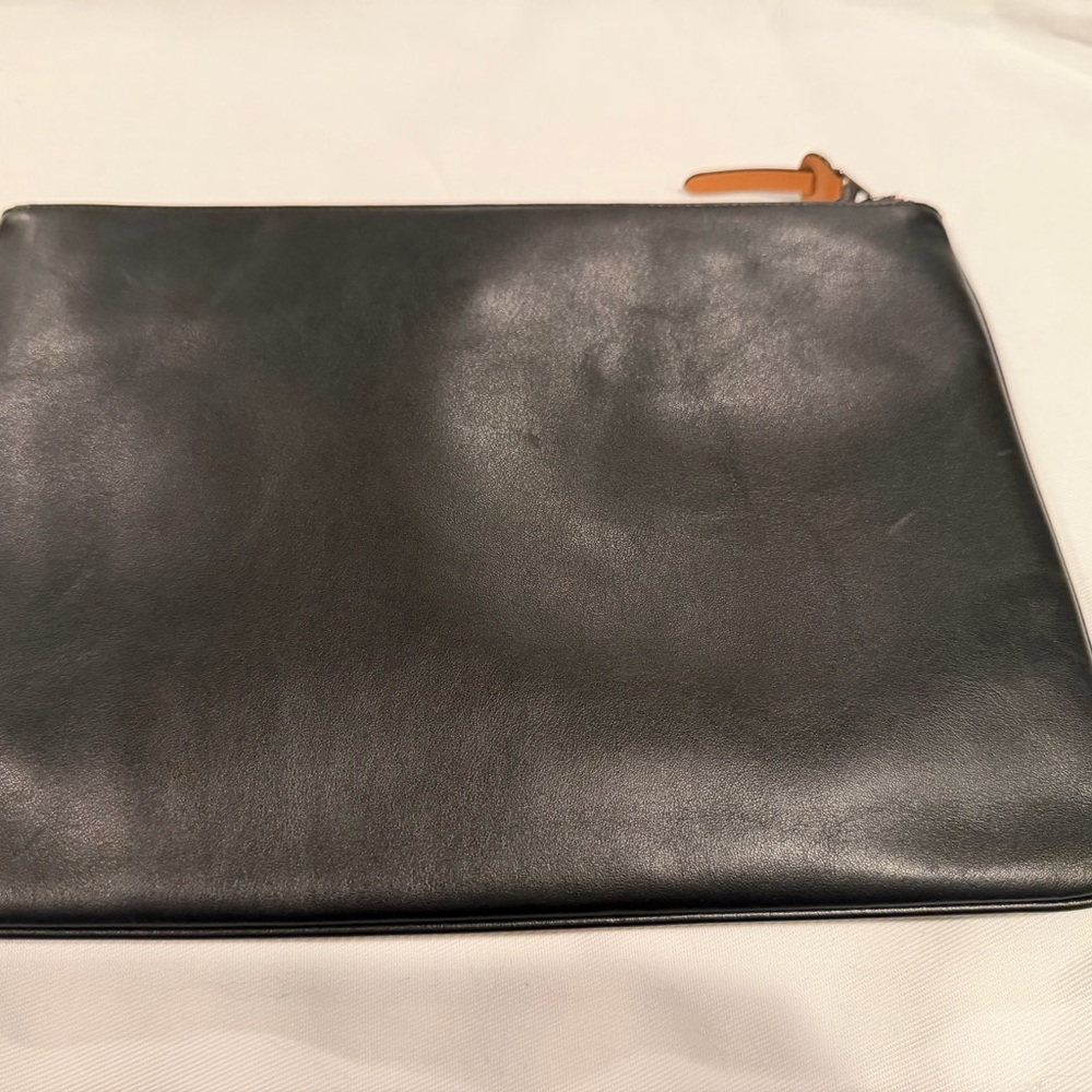 Coach Black Leather Pouch with Multicolor Logo - Picture 2 of 2